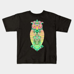 owl in pattern wisdom of wonders ecopop wallpaper art tribal zentangle Kids T-Shirt